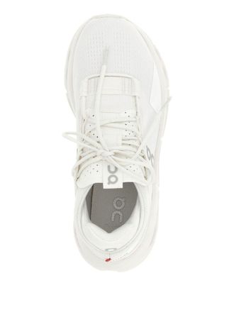 On Running Cloudnova Sneaker - White