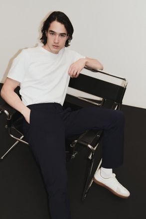 H&M Four-way Stretch Chinos in Navy Blue at Nordstrom, Size 30