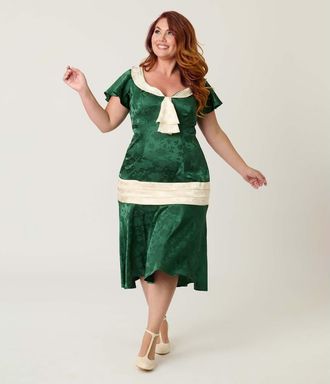 Unique Vintage Plus Size 1920s Wilshire Flapper Day Dress in Green at Nordstrom, Size 3X