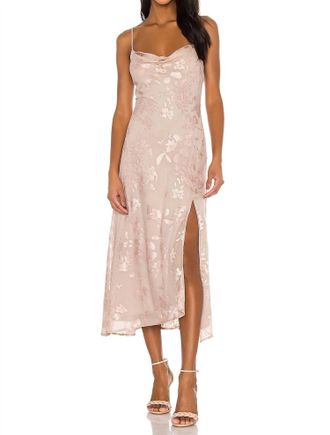 Astr Kimbra Dress In Blush Floral Jacquard