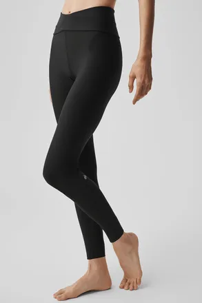 Alo | Airlift High-Waist 7/8 Horizon Legging in Black, Size: Medium