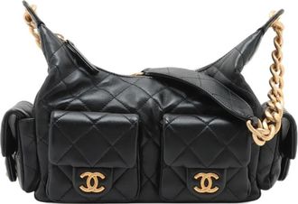 Chanel 2021-2025 Quilted Shiny Lambskin Trendy Pockets Hobo shoulder bag - women - Lambskin - One Size - Black