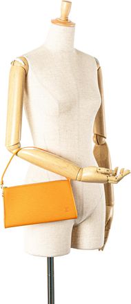 Louis Vuitton Pre-owned Womens Epi Pochette Textured Handbag - Orange Leather - One Size