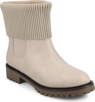 Journee Collection Journee Womens Isabeau Medium and Wide Width Knit Collar Chelsea Boots