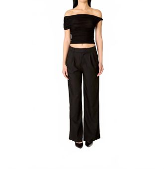 Nia Zephrya One-Shoulder Neckline Top In Black