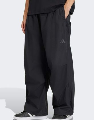 adidas City - Pantaloni tecnici neri-Nero