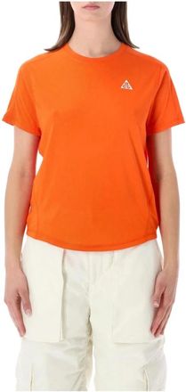 Nike ACG All Conditions Gear Logo T-Shirt - Dames - Sportshirts - Oranje - XS - Fitness