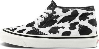 Vans Unisex Chukka 49 DX Sneakers Black/White VN0A4BTI9GP
