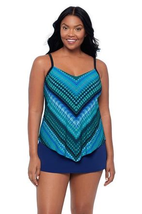 Trimshaper Hank Handkerchief Plus Size Tankini Swimsuit Top in En Pointe at Nordstrom, Size 12
