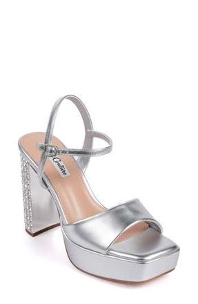 Lady Couture Pretty Sandal in Metallic Silver at Nordstrom Rack, Size 10