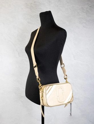 Marc Jacobs Signature Logo Patch Crossbody Bag - Gold