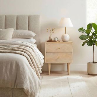 Furniturebox Everest Rectangle White Oak Wood Bedside Table in Light Brown