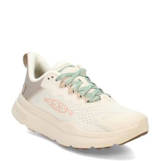 Keen Womens Wk450 Walking Shoe In Birch/peach Parfait
