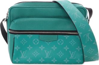 Louis Vuitton 2019 Monogram Taigarama Outdoor Messenger crossbody bag - Groen