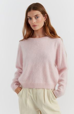 Chinti and Parker Brushed Cashmere Crewneck Sweater in Peachy Pink at Nordstrom, Size X-Large
