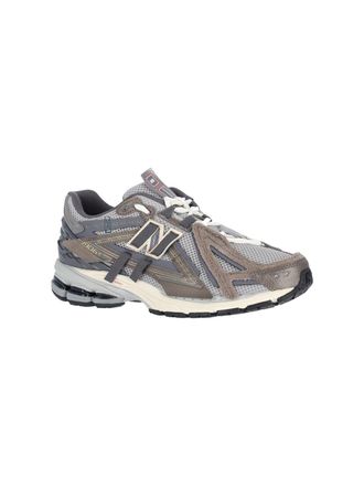 New Balance Sneaker - Gray