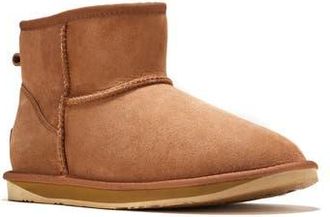 Australia Luxe Cosy Genuine Shearling Extra Short Bootie in Chestnut at Nordstrom Rack, Size 13