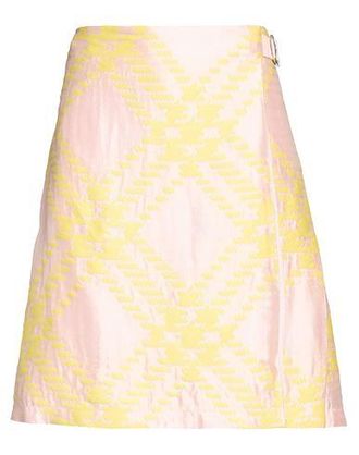 Burberry HOSEN & R&Ouml;CKE - Minir&ouml;cke auf YOOX.COM