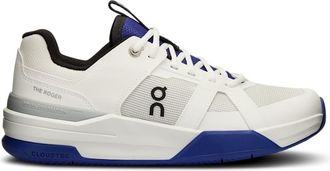 On THE ROGER Clubhouse Pro Youth