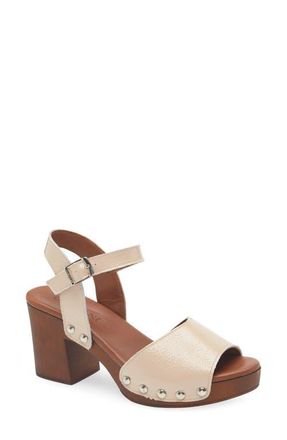 Cordani Willa Platform Sandal in Beige Patent at Nordstrom, Size 8.5Us