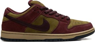 Nike Sneakers SB Dunk Low Burgundy Crush/Olive Flak - Rosso