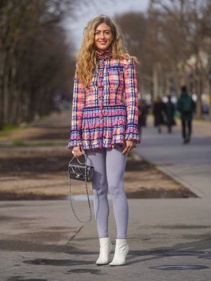 Il ritorno dei leggings colorati anni Ottanta