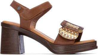 Xti Womens Refresh 175027 Sandals In Camel