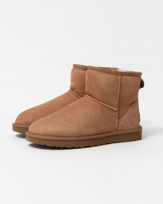 UGG Womens Classic Mini II Boot in Tan Sheepskin - Size UK 5