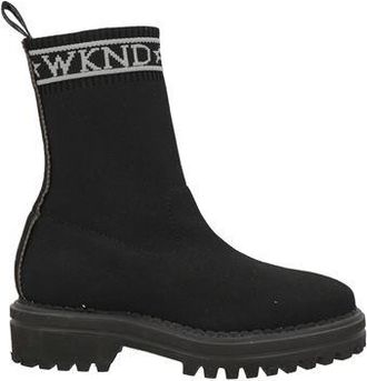 Pedro Miralles WEEKEND