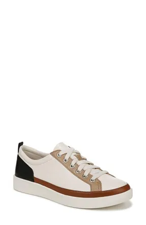 Vionic Winny Low Top Sneaker in Ivory/Black at Nordstrom, Size 7.5