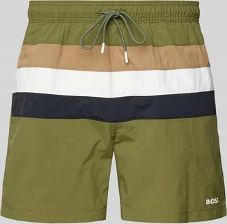 HUGO BOSS Relaxed Fit Badeshorts mit Label-Print Modell Louis in Oliv, Größe L