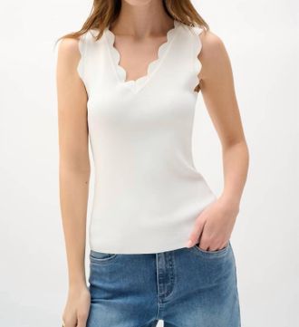 Joseph Ribkoff Sleeveless V-Neck Pullover Top In Vanilla