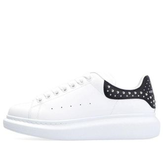 Alexander McQueen (WMNS) Alexander McQueen Studded Oversized Sneakers White Black 666406WHTQQ9089