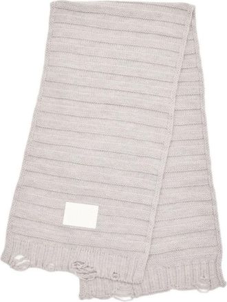 Maison Margiela Textured Ribbed Grey Scarf With Branded Patch