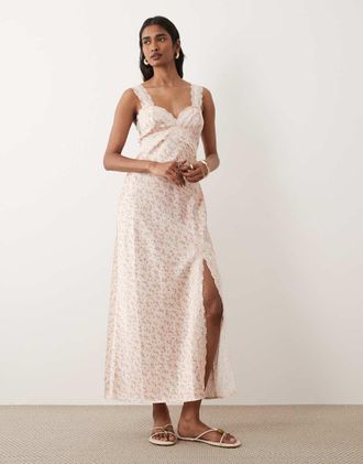 Miss Selfridge Vestito lungo in raso e pizzo rosa a fiori-Multi