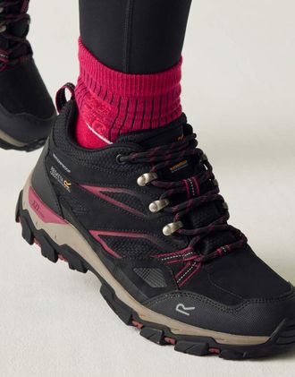Regatta Holcombe III - Scarpe da trekking basse impermeabili color nero beaujolais