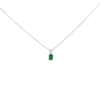 House of Brilliance 14K White Gold 6x4MM Oval Shaped Green Emerald Solitaire Pendant Necklace