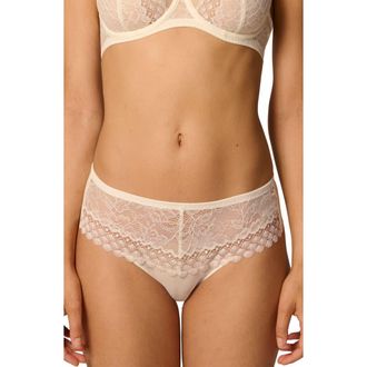 Simone P&eacute;r&egrave;le Radieuse Boyshorts in Ivory at Nordstrom, Size Medium