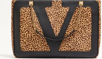 Valentino Garavani Valentino Garavani Viva Superstar Medium Shopping Bag in Calfskin with Pony Effect Wo