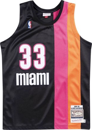 Mitchell & Ness x NBA Miami Heat 2005-06 Jerseys Alonzo Mourning 33 AJY4EL18032-MHEBLCK05AMO