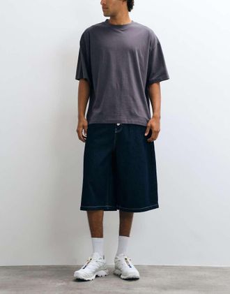 Reclaimed Vintage shorts in denim con cuciture indaco-blu navy