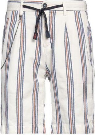 Bob BOTTOMWEAR - Shorts & Bermuda Shorts sur YOOX.COM