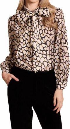 Traffic People Stepping Stones Bonnie Blouse In White
