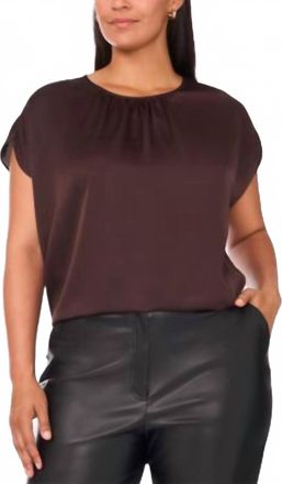 Vince Camuto Womens Crewneck Top - Plus In Chocolate