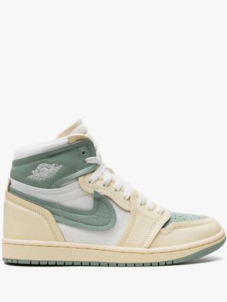 Nike Jordan Womens Air Jordan 1 Sneaker In Legend Sand/jade Smoke-Sail