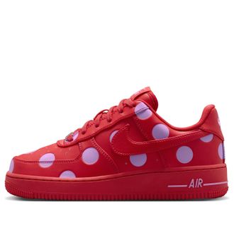 Nike (WMNS) Nike Air Force 1 07 University Red Light Magenta IR8647-600