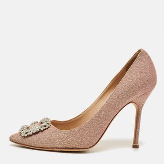 Manolo Blahnik Hangisi