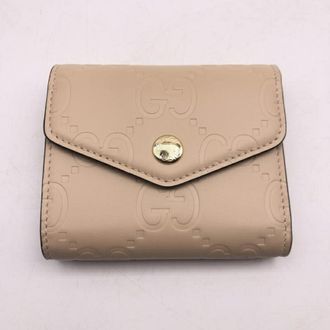 Gucci Beige Wallet (Tri-Fold) (Pre-Owned)