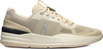 On Running The Roger Pro Sand/Ivory sneakers - Beige