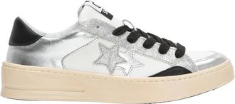 2Star Witte leren sterrensneakers met zilveren en zwarte details - Dames - Sneakers - Grijs - 40 EU - Leer - Schoenen